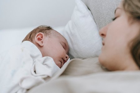 5 porad pediatry: Jak uśpić dziecko bez zbędnych łez?